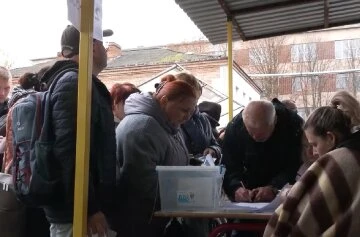 продукти, гуманітарна допомога продукти, гуманітарна допомога